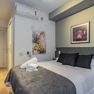 Studio Moderno Em Moema São Paulo